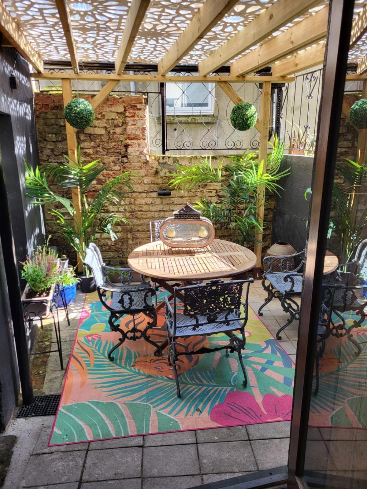 דירות הייסטינגס Seaside Hideaway St Leonards מראה חיצוני תמונה
